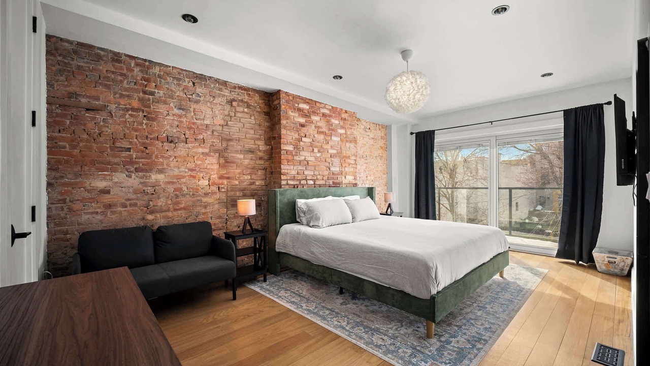 Photo of Bedroom in Crown Heights