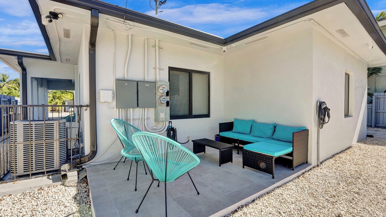 Photo of Patio Balcony in South Middle River