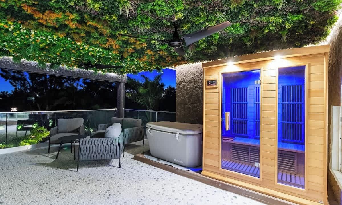 Photo of Patio Balcony in Sunrise