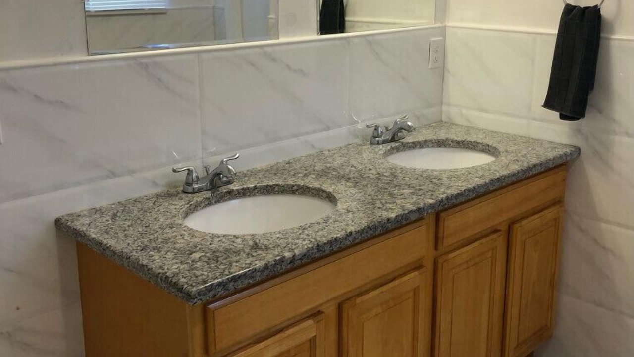 Photo of Bathroom in Elizabeth
