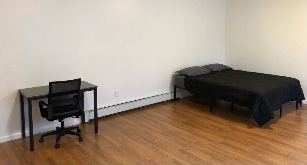 Photo of Bedroom in Elizabeth