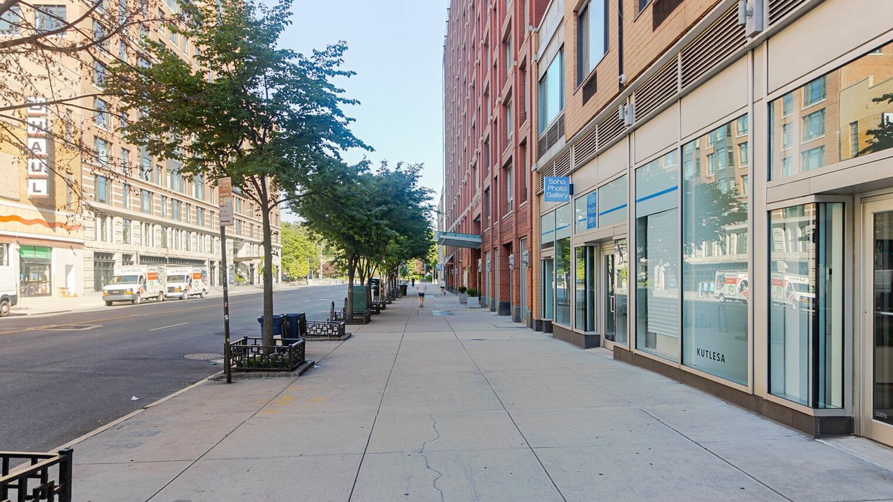 Photo of Others in Chelsea