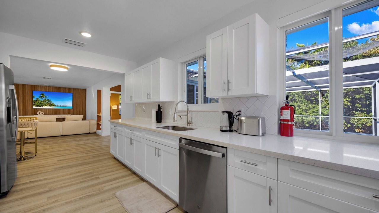 Photo of Kitchen in Golden Glades