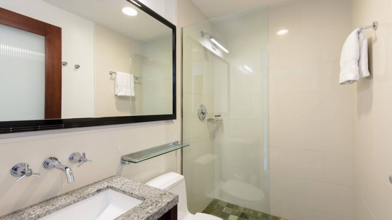 Photo of Bathroom in Midtown