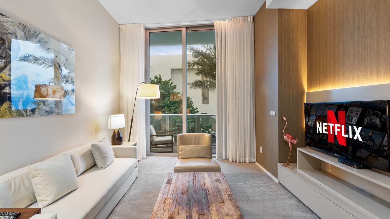 Photo of Livingroom in Hollywood South Central Beach