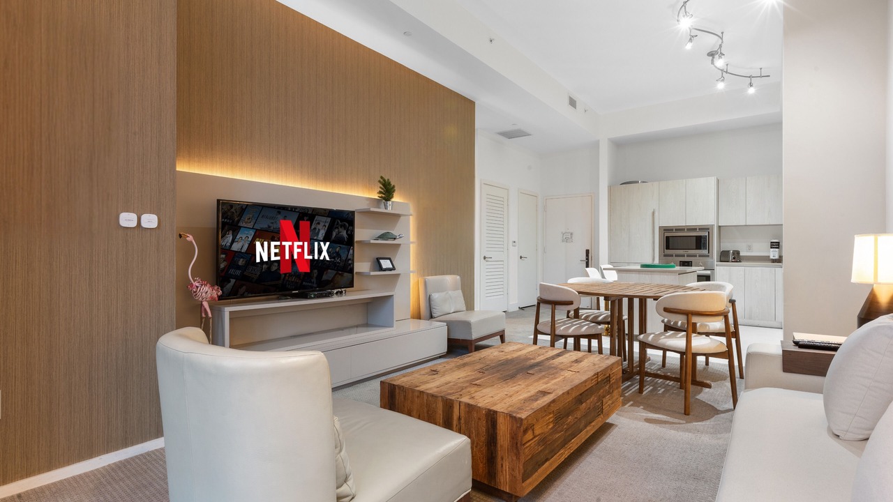 Photo of Livingroom in Hollywood South Central Beach