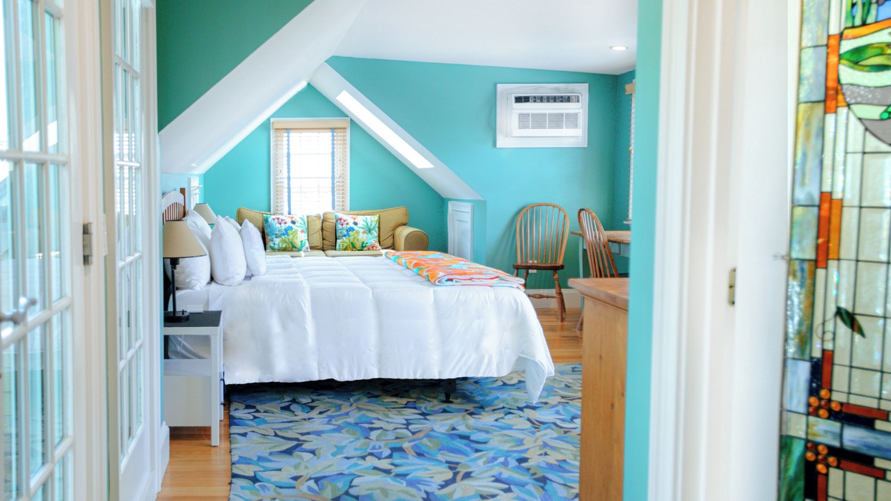 Photo of Bedroom in Commercial Street