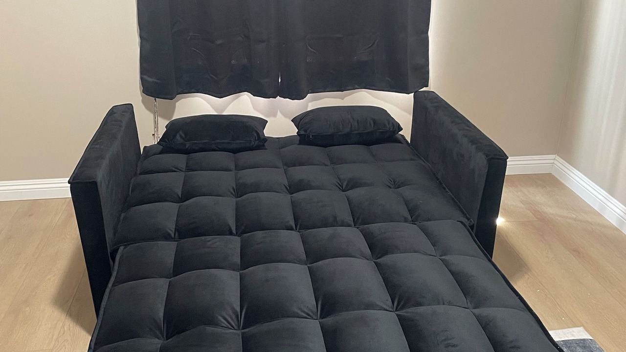 Photo of Bedroom in Los Angeles
