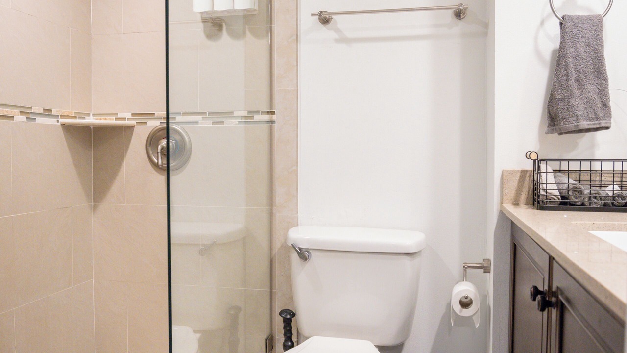 Photo of Bathroom in Galt Mile