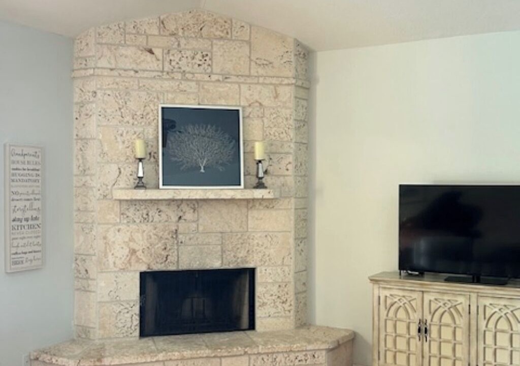 Photo of Livingroom in Lighthouse Point