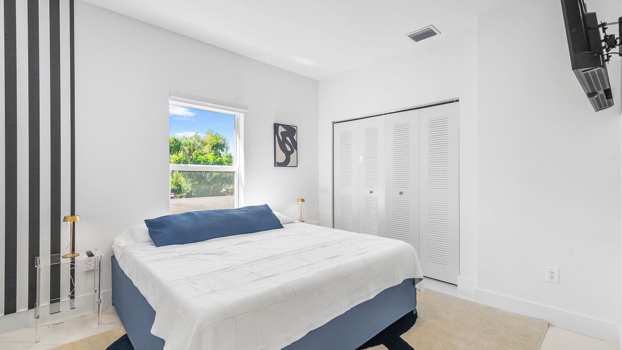Photo of Bedroom in Riverside Park