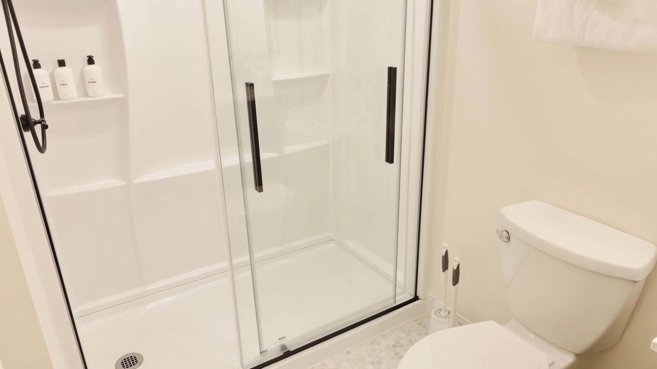 Photo of Bathroom in Stanton Park