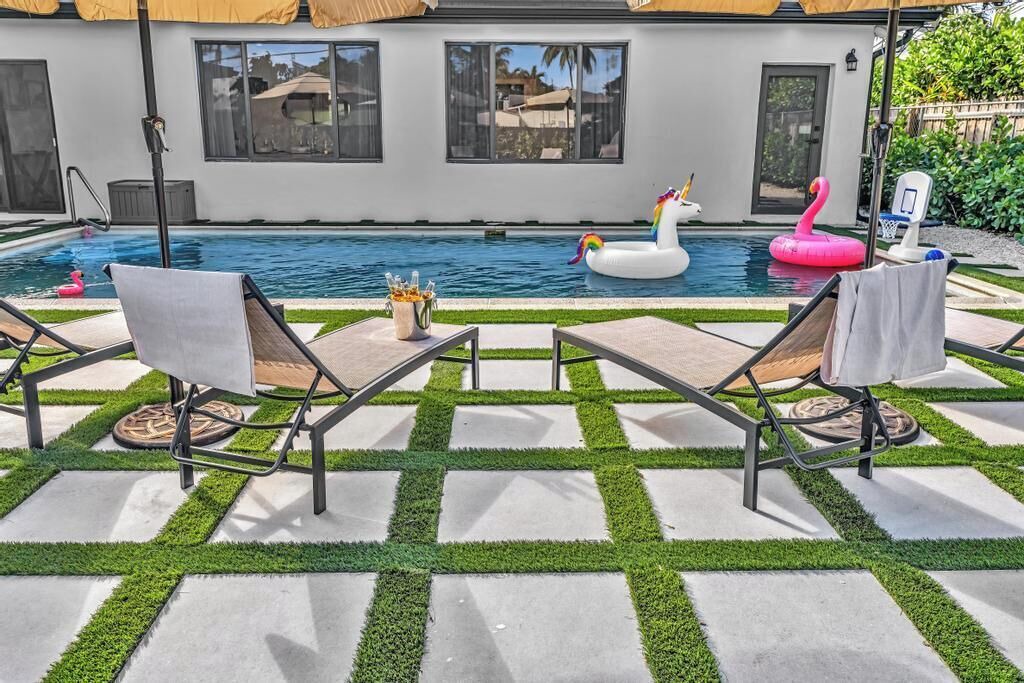 Photo of Outdoor in Hollywood Hills