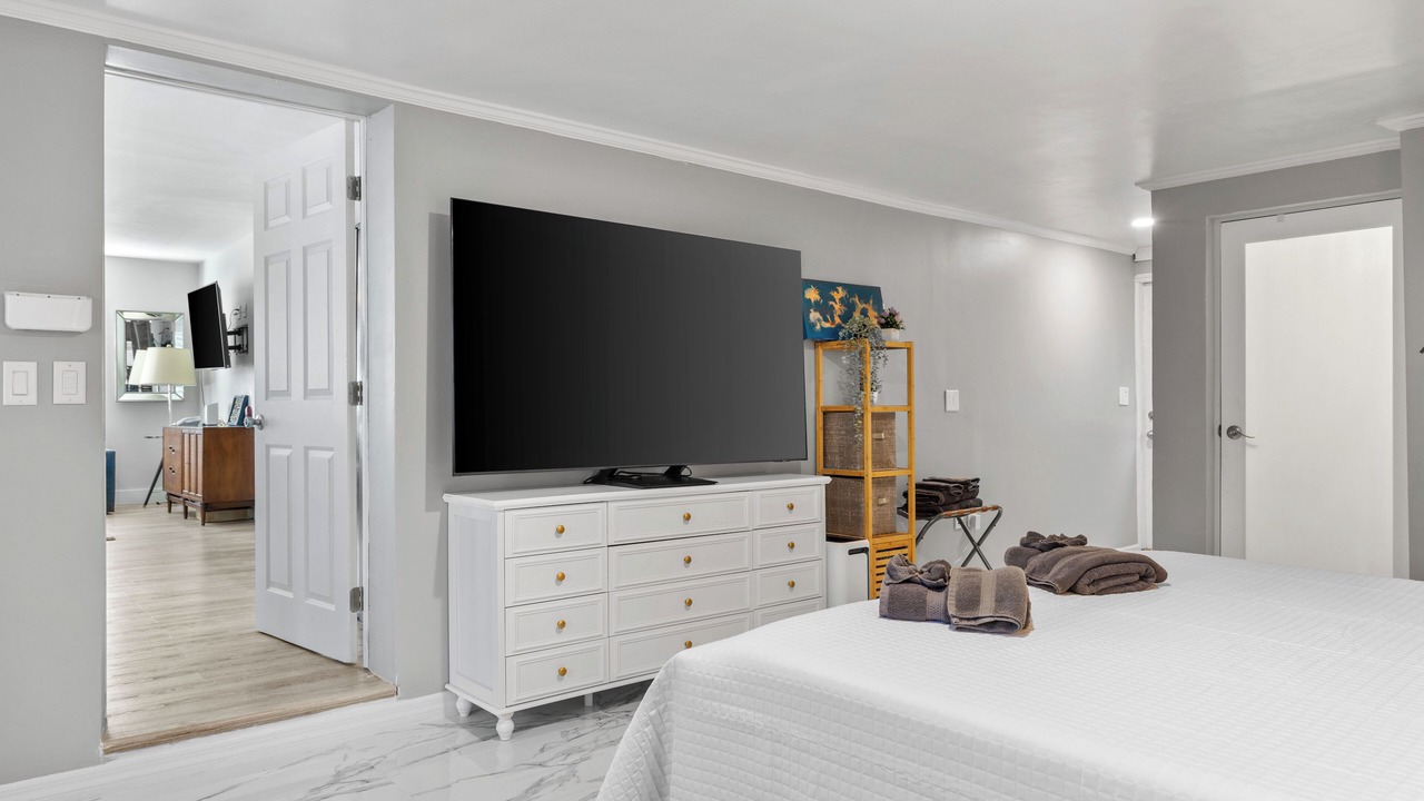 Photo of Bedroom in Middle River Terrace