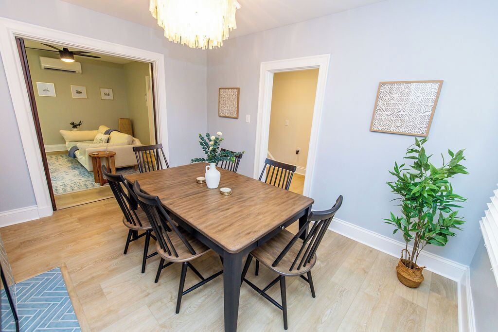 Photo of Livingroom in Murray Hill