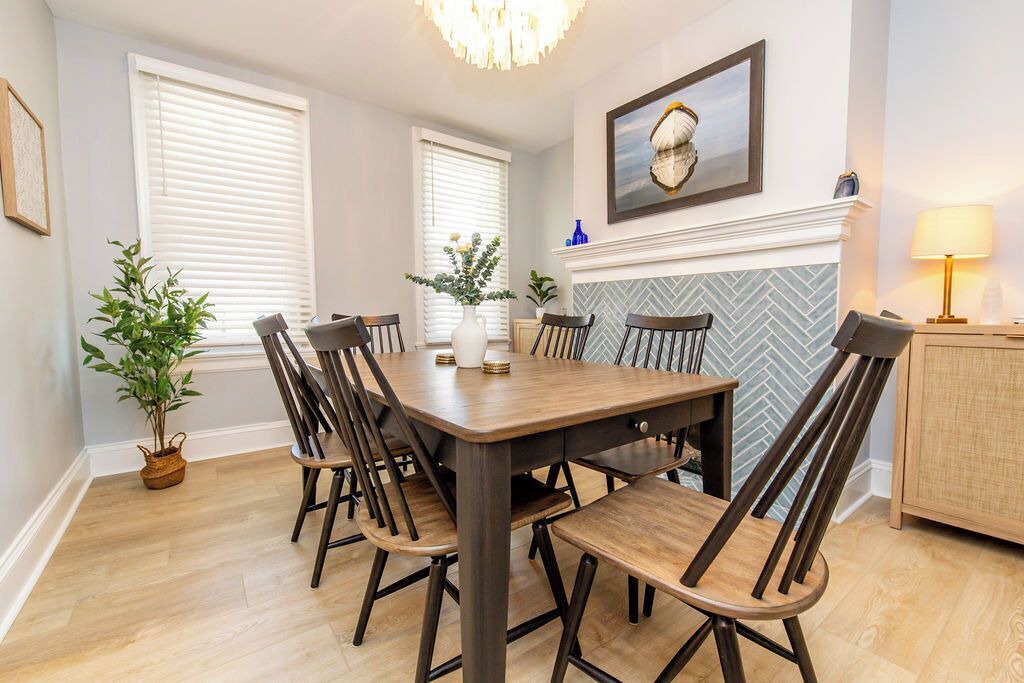 Photo of Livingroom in Murray Hill