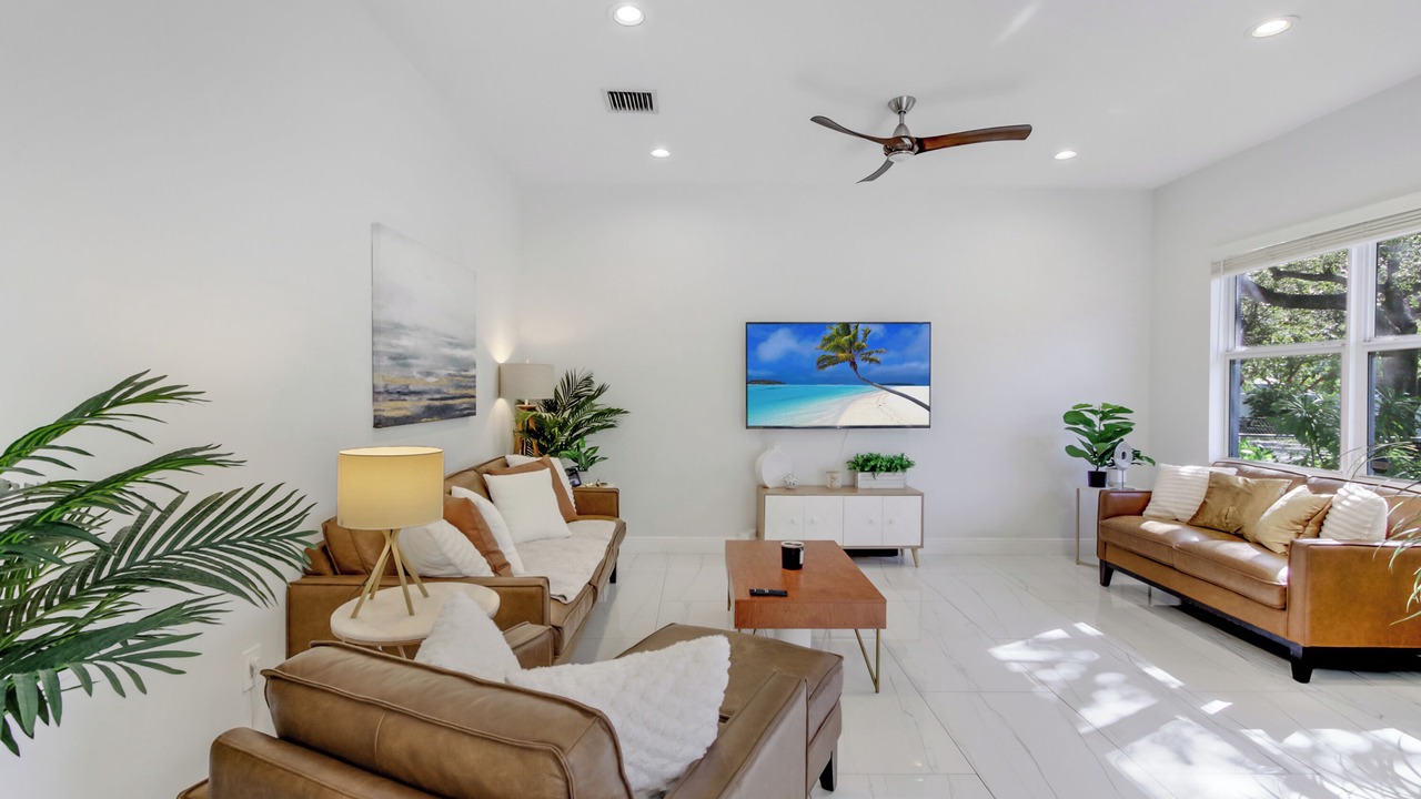 Photo of Livingroom in Shady Banks