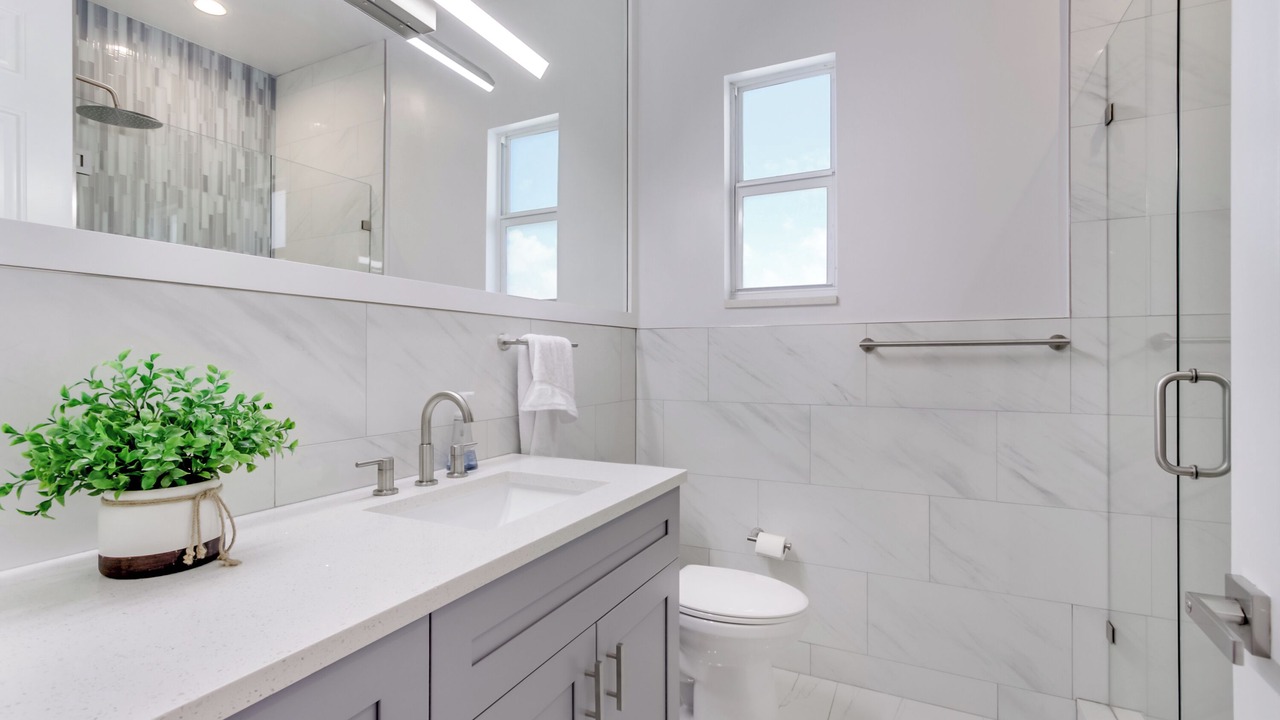 Photo of Bathroom in Shady Banks
