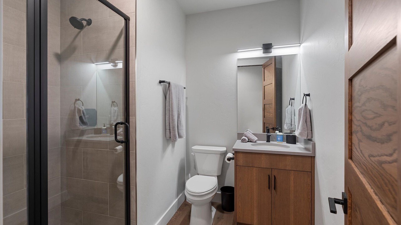 Photo of Bathroom in Lakeside