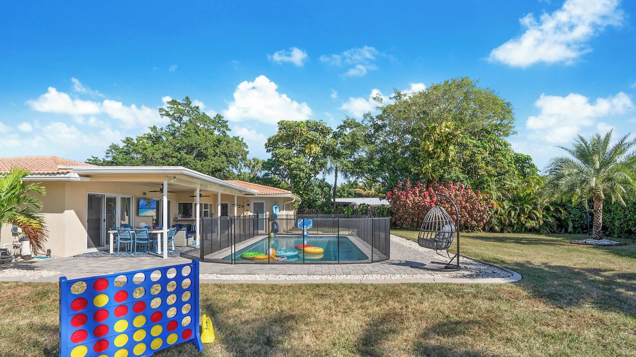 Photo of Outdoor in Broken Woods Estates