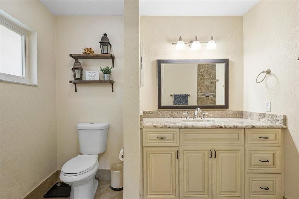Photo of Bathroom in Broken Woods Estates
