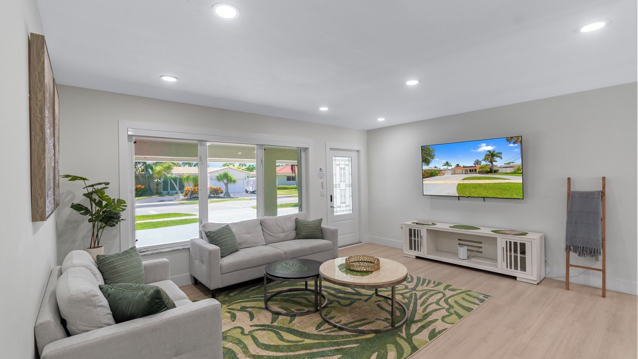 Photo of Livingroom in Garden Isles