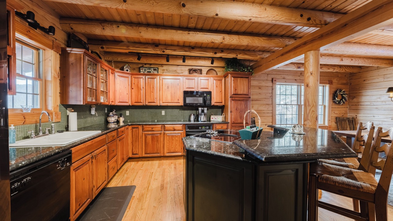 Photo of Kitchen in South Mountain