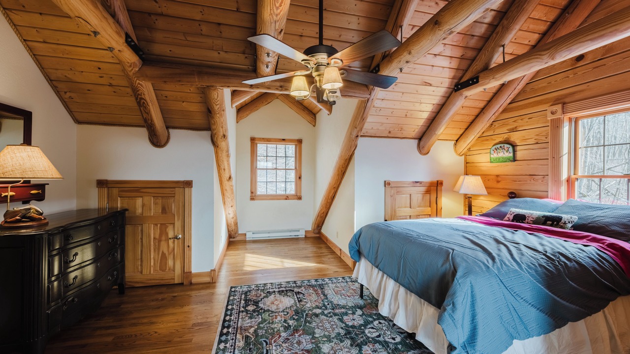 Photo of Bedroom in South Mountain