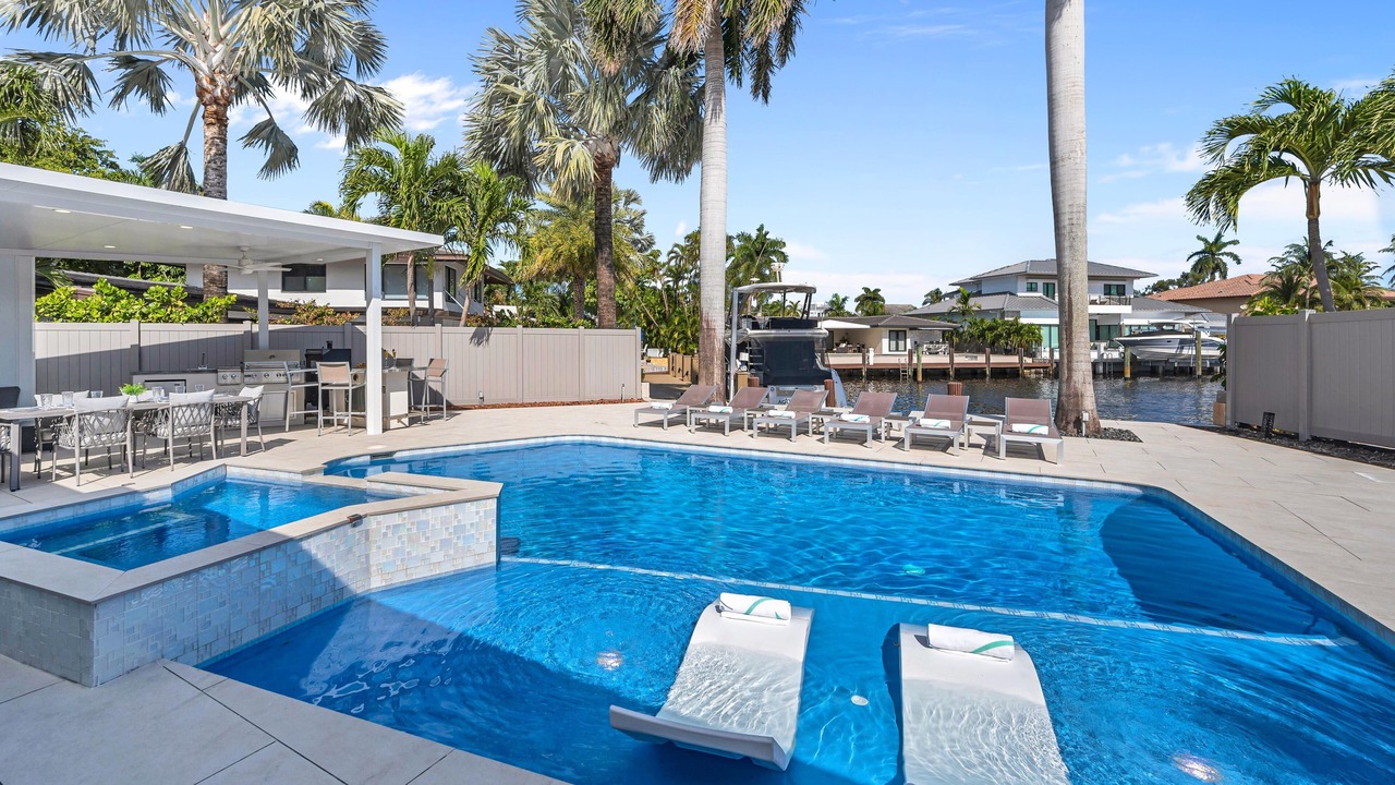 Photo of Outdoor in Coral Ridge