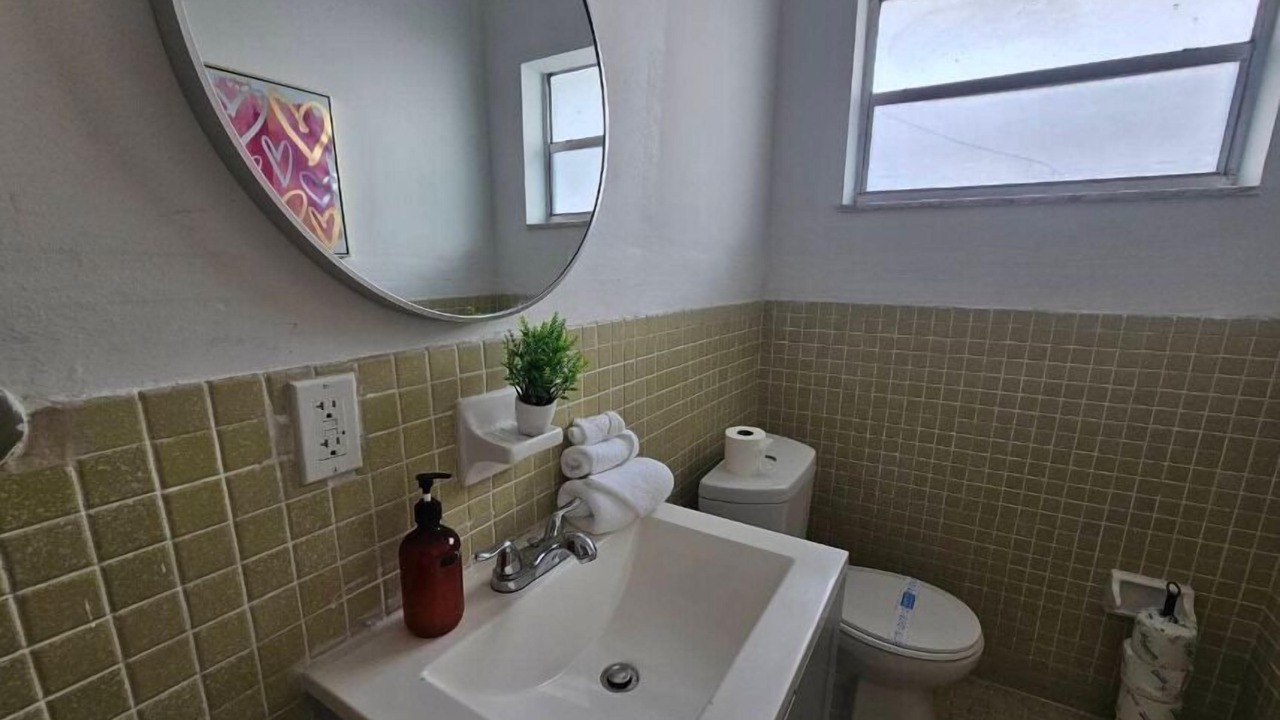 Photo of Bathroom in Downtown Hollywood
