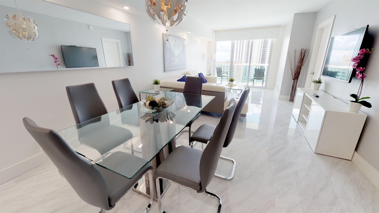 Photo of Others in Sunny Isles Beach