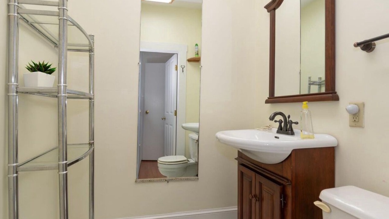 Photo of Bathroom in Rock Hall