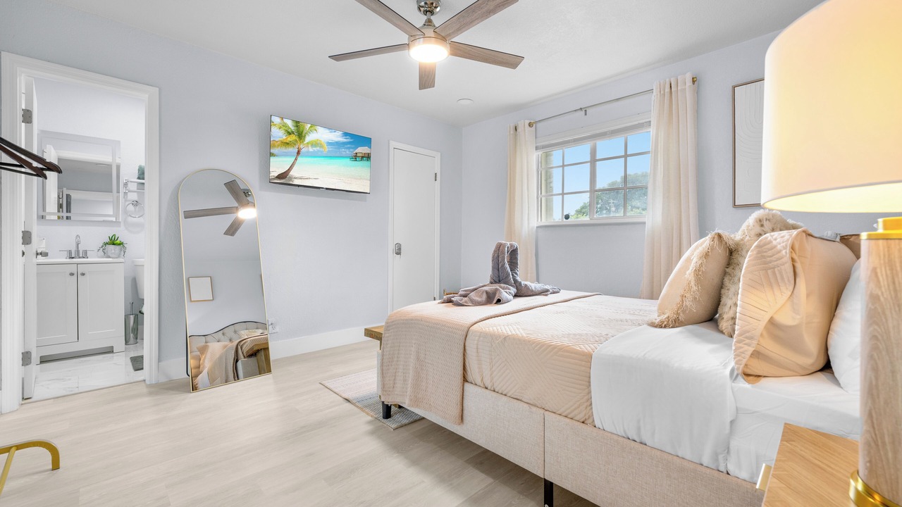 Photo of Bedroom in Hollywood
