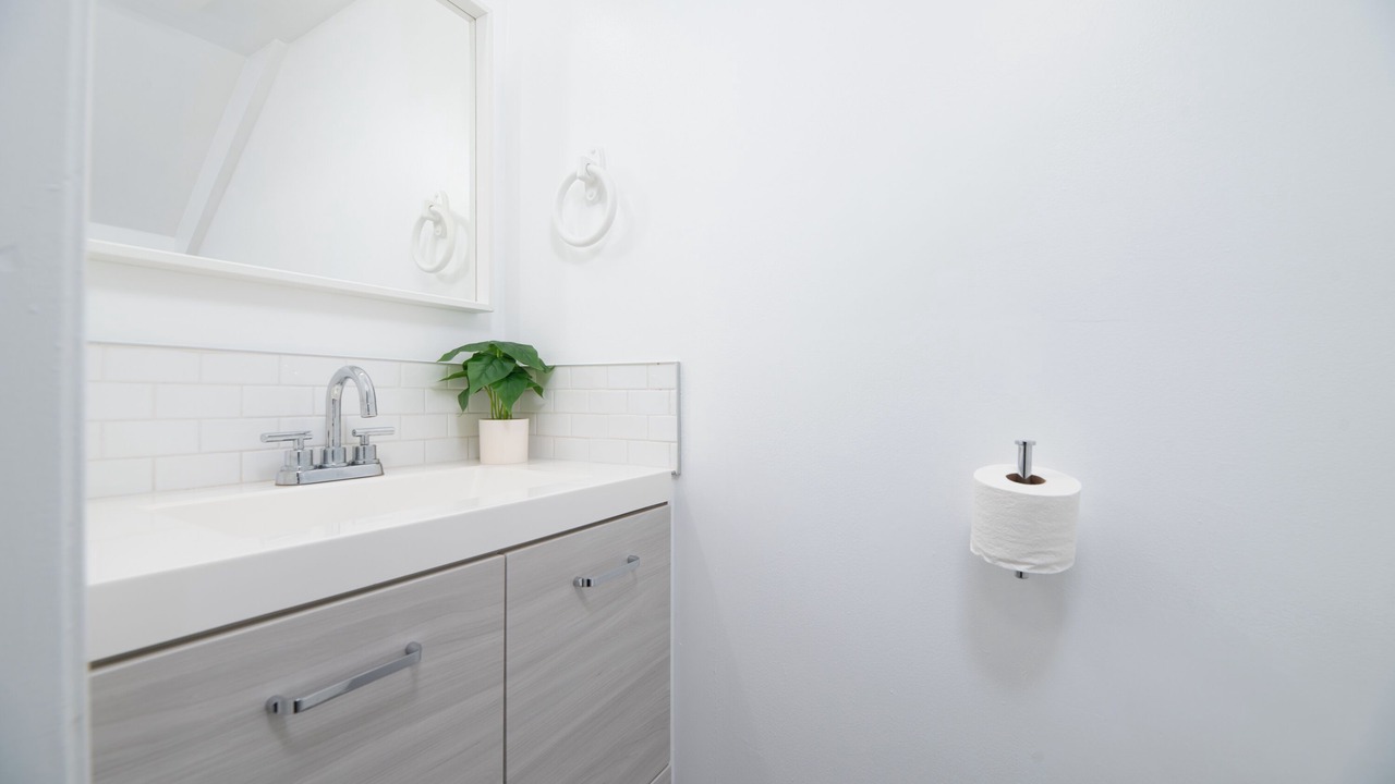 Photo of Bathroom in Sunrise