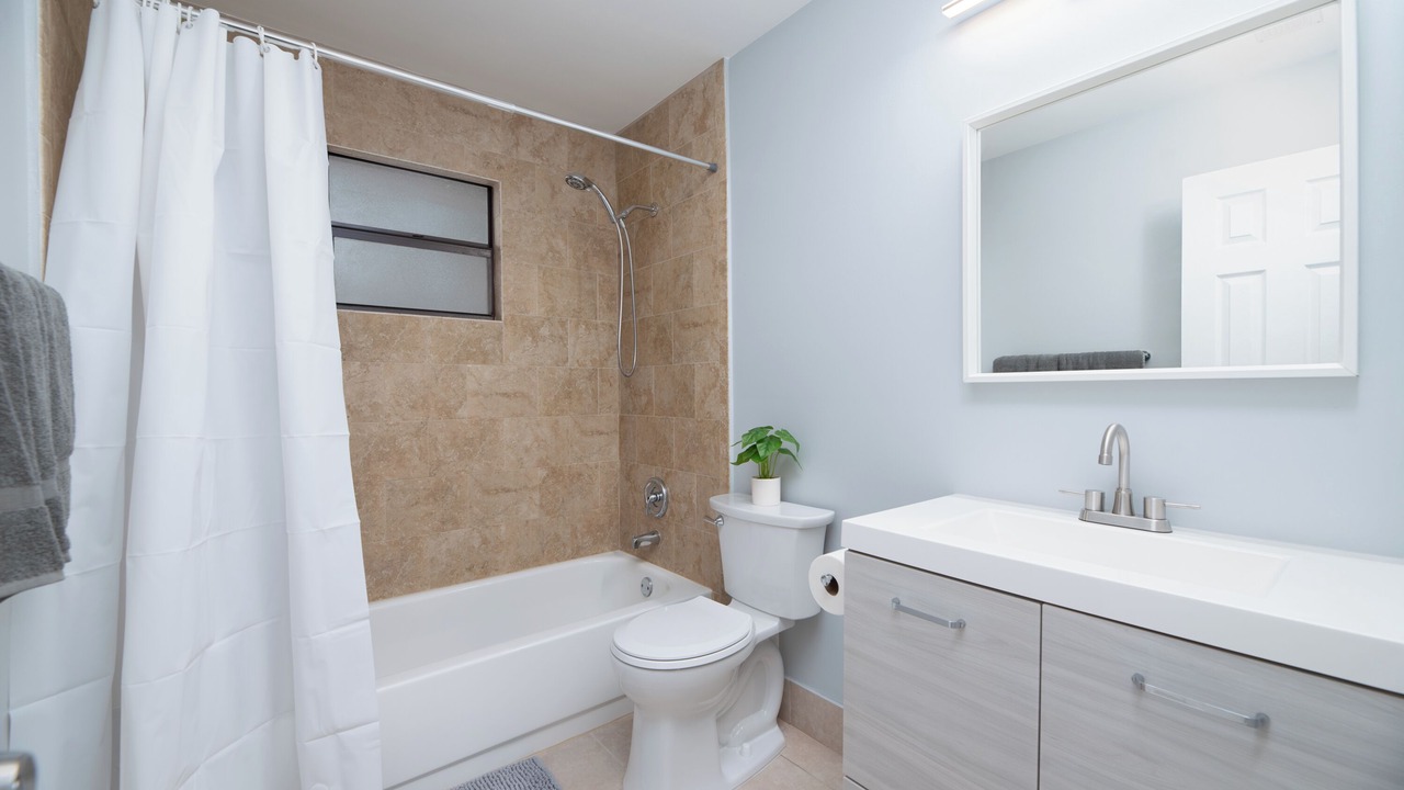 Photo of Bathroom in Sunrise