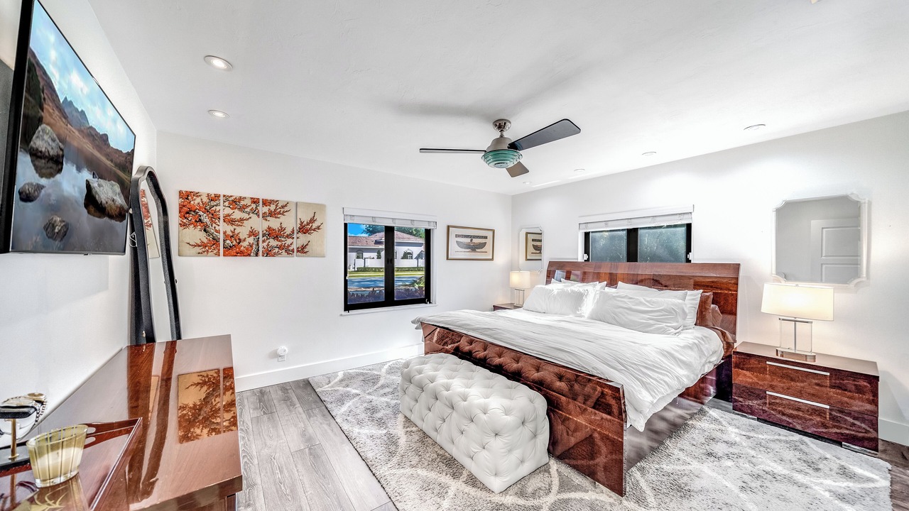 Photo of Bedroom in Coral Ridge
