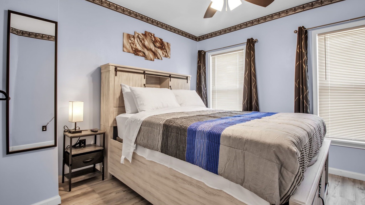 Photo of Bedroom in Buffalo