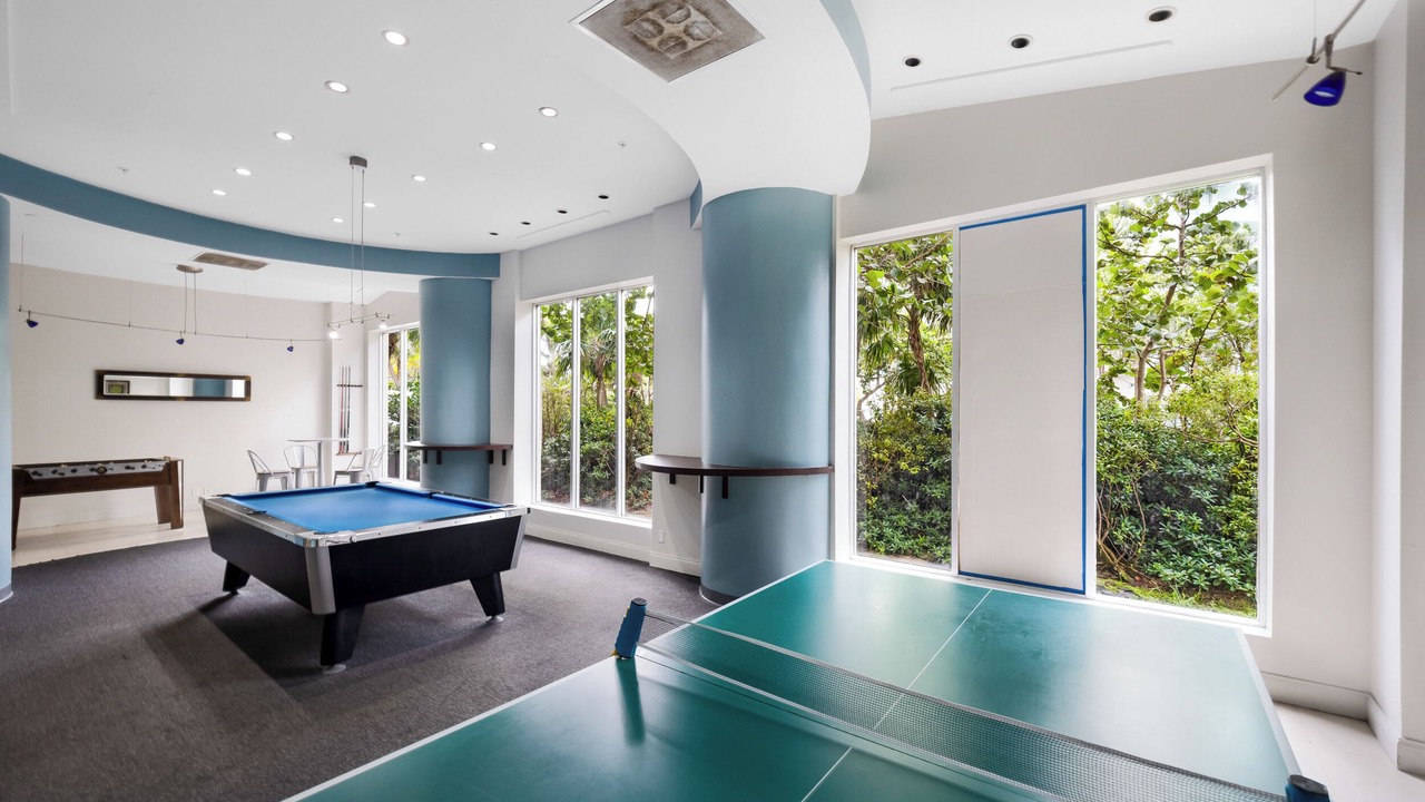 Photo of Bedroom in Hollywood South Central Beach