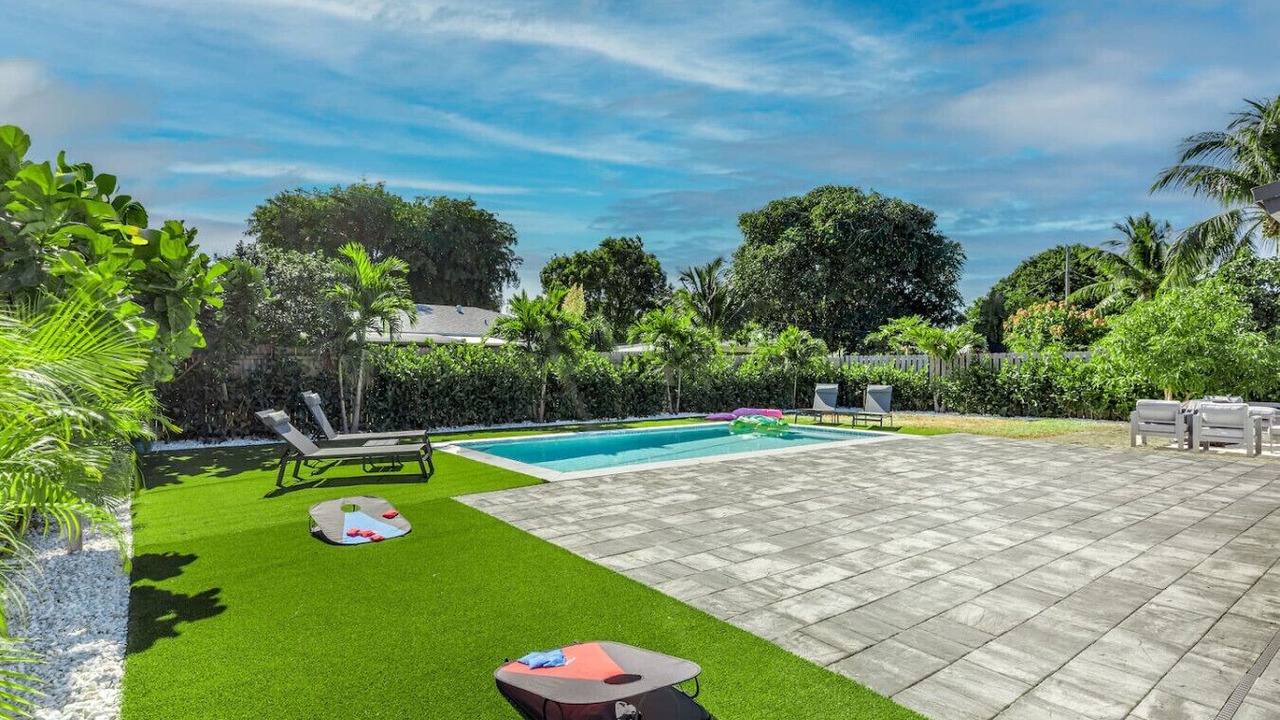 Photo of Outdoor in Deerfield Beach
