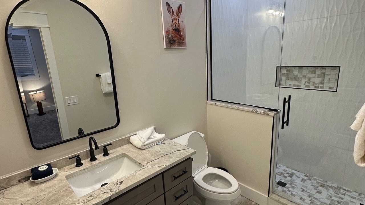 Photo of Bathroom in Edray