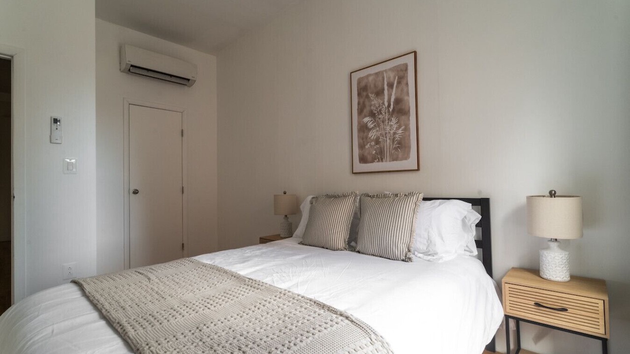 Photo of Bedroom in Garment District
