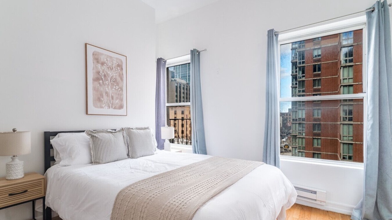 Photo of Bedroom in Garment District