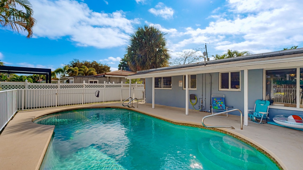 Photo of Outdoor in Pompano Isles