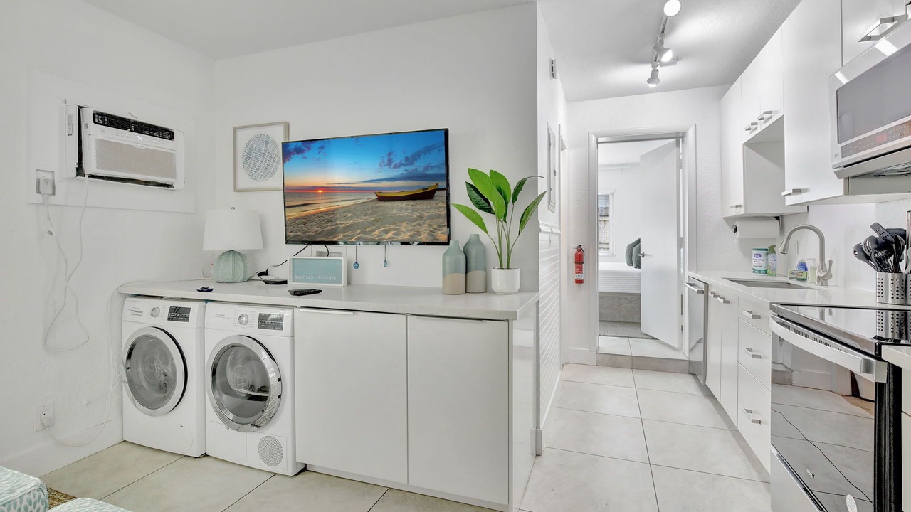 Photo of Kitchen in Lauderdale-by-the-Sea
