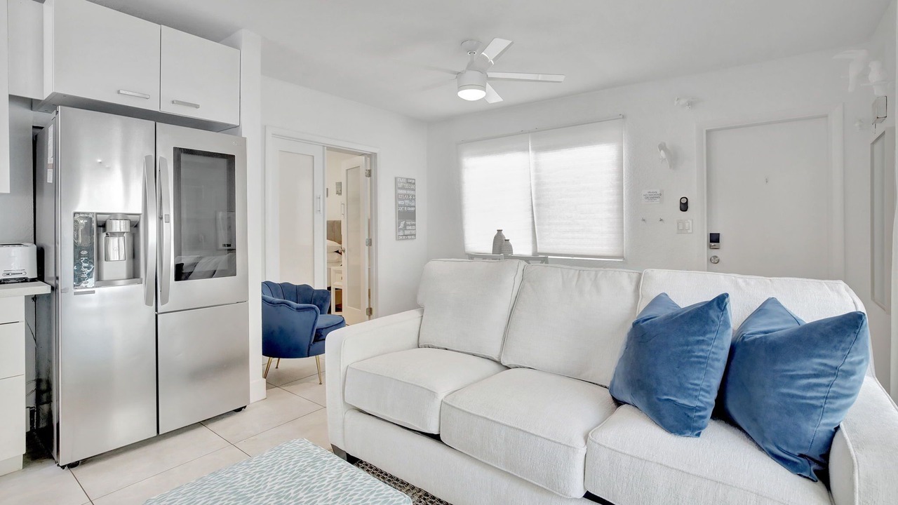 Photo of Livingroom in Lauderdale-by-the-Sea