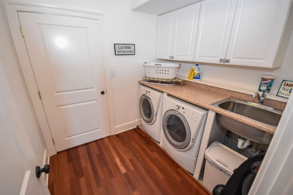 Photo of Bedroom in Admiral Estates
