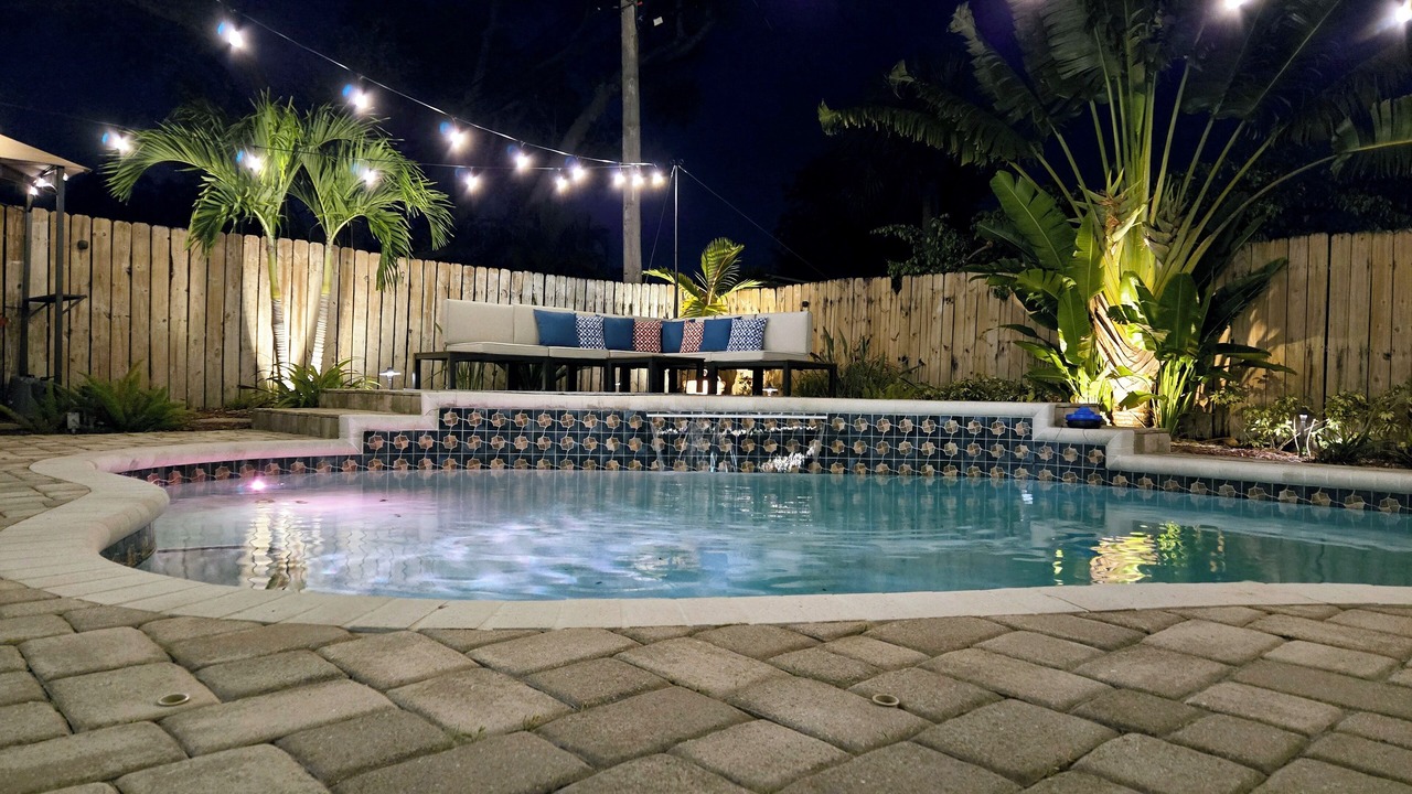 Photo of Outdoor in Riverland Village