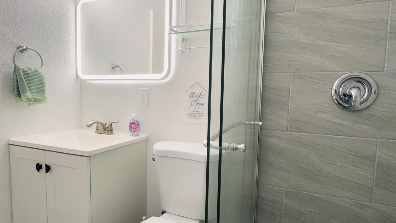 Photo of Bathroom in Croissant Park