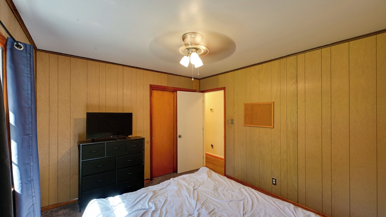 Photo of Bedroom in Delmar