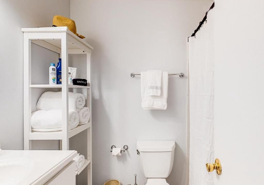 Photo of Bathroom in Bethany Beach